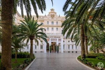 Grand entrance © Gran hotel Miramar, Malaga