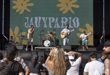 Javypablo from Malaga opening on the Alhambra stage © Michelle Chaplow