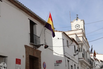 Flag of the Second Republic of Spain flying © Max Phythian