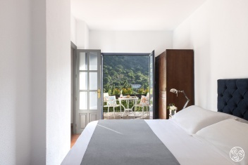 A room with a view at 66 Royal Street, Benamaholma © Michelle Chaplow