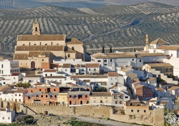 Baena boasts many fine monuments and produces superb olive oil ©Michelle Chaplow