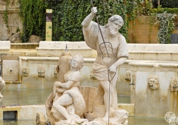 The Fuente del Rey is an extraordinary fountain © Michelle Chaplow