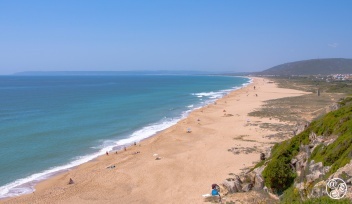Stunning beachscape in Zahara de los Atunes, featuring golden sands and turquoise waters, perfect for a serene escape on the Costa de la Luz © Michelle Chaplow
