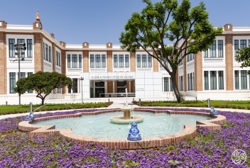This museum is housed in one of Malaga´s most architecturally stunning buildings - the old tobacco factory. © Michelle Chaplow