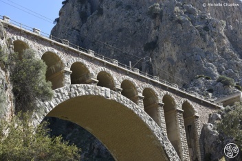 The Railway Bridge towers over the South Access   © Michelle Chaplow