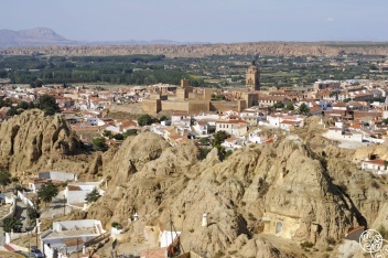 The village and the caves of Guadix © Michelle Chaplow