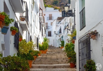 This walk starts in the village of Frigiliana © Michelle Chaplow