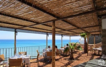 Amazing views - Restaurants in Almeria © Kisacar