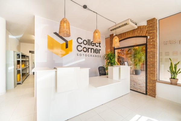 Collect Corner Sotogrande - Never miss a delivery again.