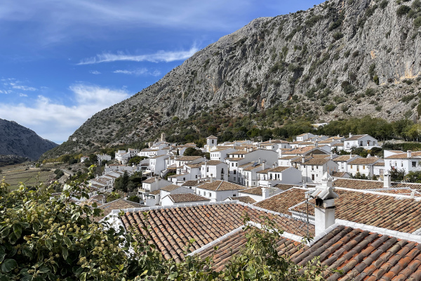 You will find stunning views of Villaluenga del Rosario from the village mirador © Michelle Chaplow