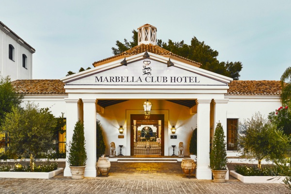 The iconic entrance of Marbella Club, where timeless elegance  meets coastal charm.© Marbella Club