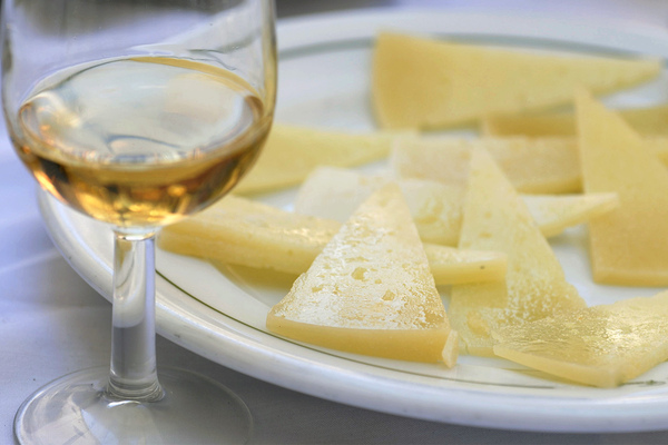 Fino – dry sherry from Jerez de la Frontera and El Puerto de Santa Maria. © Michelle Chaplow