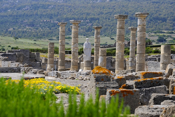 The roman ruins of Baelo Claudio © Michelle Chaplow