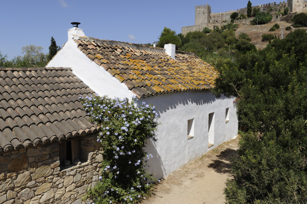 Walking through the pretty narrow streets of Castellar de la Frontera. © Michelle Chaplow
