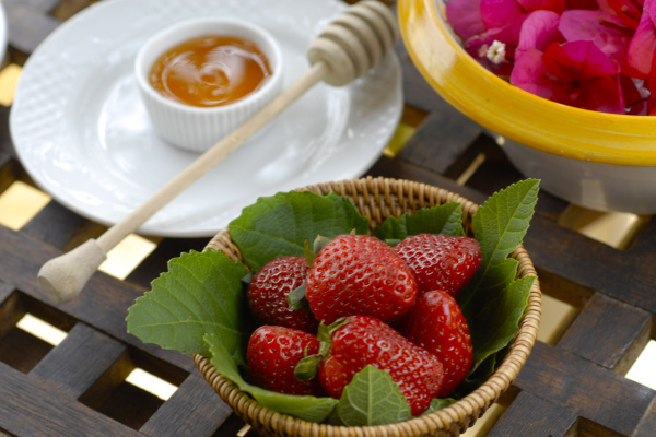 Strawberries from Andalucía: A Sweet Treasure © Michelle Chaplow