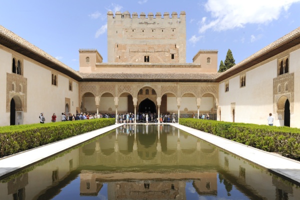  El Patio de los Arrayanes (Courtyard of the Myrtles) © Michelle Chaplow