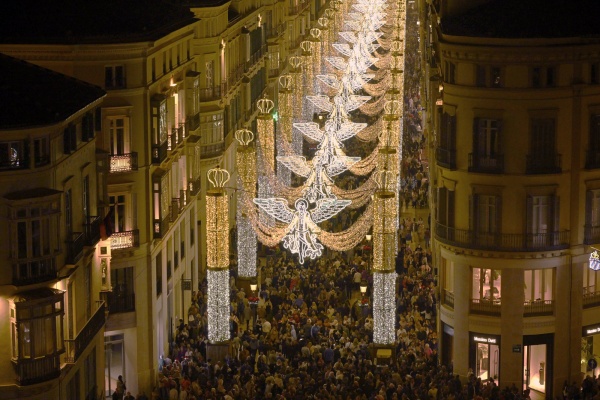 Málaga’s Spectacular Christmas lights on the Calle Larios © Michelle Chaplow