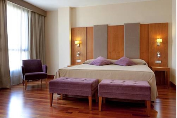 NH Ciudad de Almeria© Michelle Chaplow