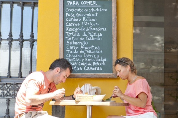 Sunshine and tapas, a way of life in Seville © Michelle Chaplow