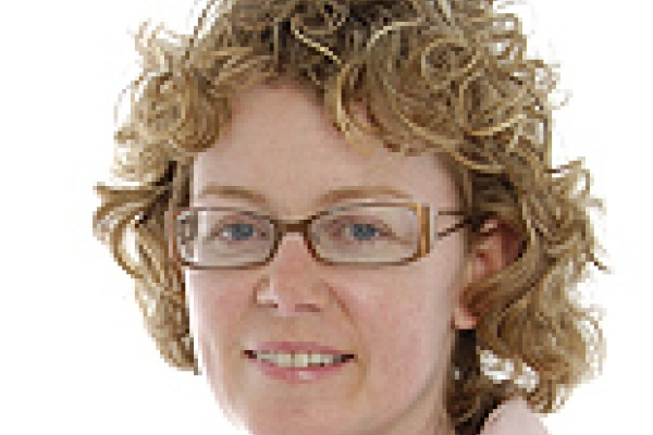 Fiona Flores Watson