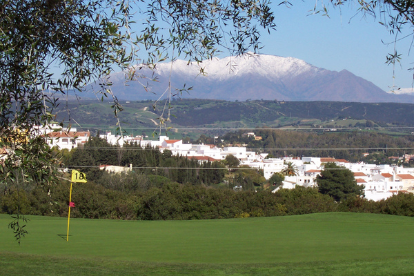 La Cañada Golf © La Cañada Golf
