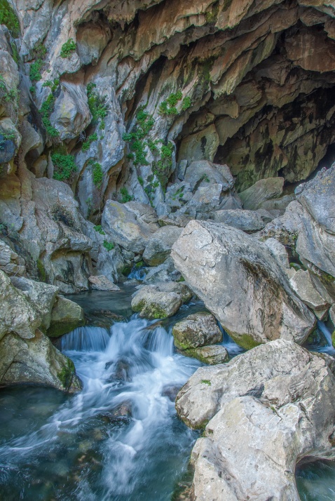 Cueva del Gato, Benaoján, Ronda © Michelle Chaplow