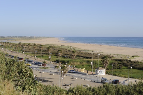 Playa de los Bateles © Michelle Chaplow
