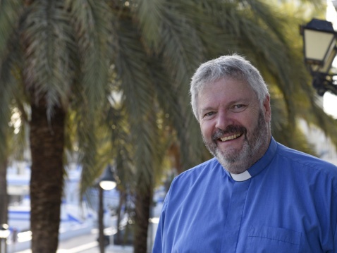Reverend Adrian Low  © Andalucia.com