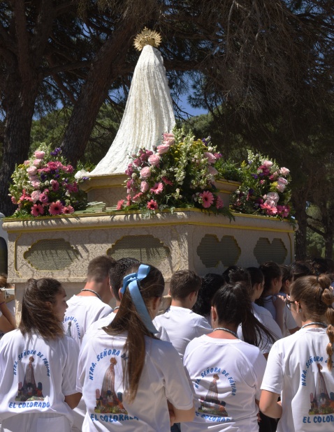 The occasion is a community-wide event that involves people of all ages (c) Michelle Chaplow