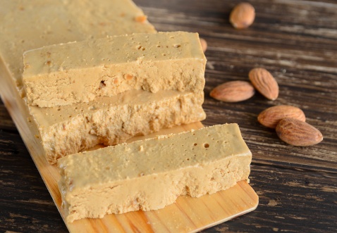 One of Andalucia´s most popular Christmas sweets, Almond turrón is an almond nougat made with local almonds and honey© istockphoto