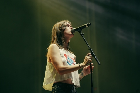 Ethel Cain received a loud cheer when she arrived onto the Sunset stage.  © Sharon Lopez