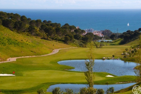 Cabopino Golf with sweeping views to the Mediterranean. © Michelle Chaplow