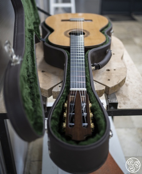  Spanish Guitars made with love in the heart of Seville © Fernando Rojas 