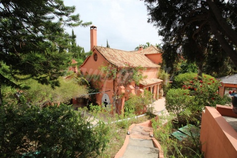 Estate in Estepona - Photo by Campomar