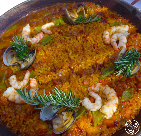 Seafood Paella, the perfect lunchtime treat. © Michelle Chaplow