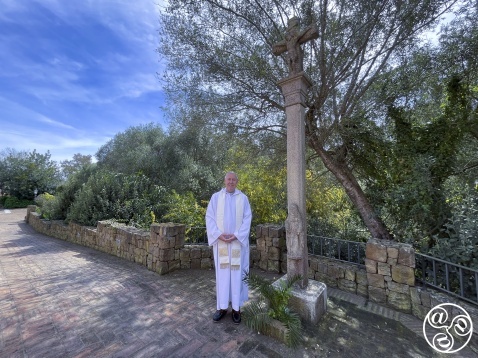 Rev'd Dr. Tony Carroll, Chaplain of the Costa del Sol West Anglican Chaplaincy Rev'd Dr. Tony Carroll, Chaplain of the Costa del Sol West Anglican Chaplaincy (c) Michelle Chaplow