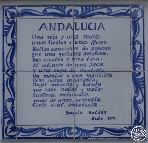 Love poems that are almost a centenary old on the streets of Rute © Michelle Chaplow