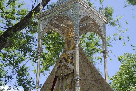 The Virgin de la Sierra during the Romeria © Michelle Chaplow