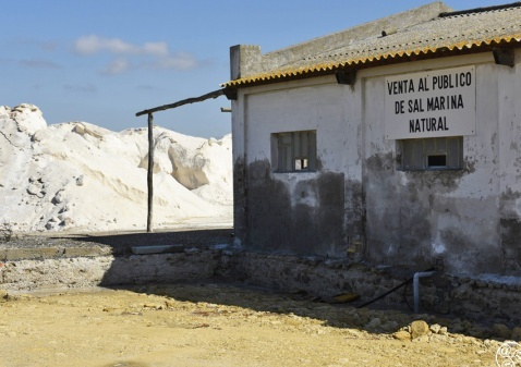The salt mine at Puerto Real © Michelle Chaplow