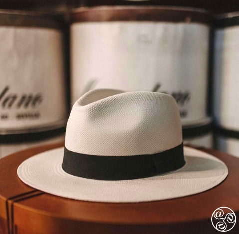 No hat shop is complete without a timeless Panama. © Maquedano