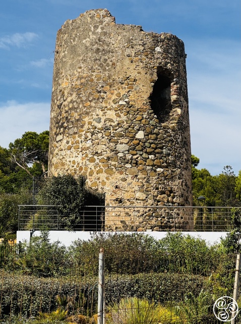 Torre Velerin in October 2024 © Brendan Kehoe