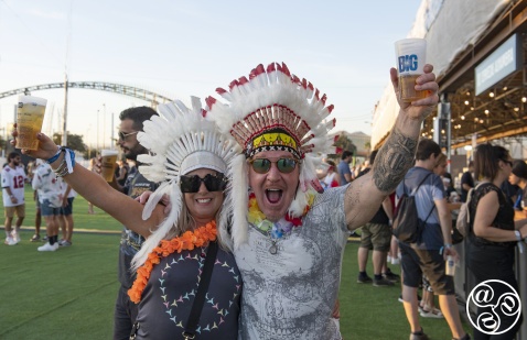 Festival-goers, loving the occasion  © Michelle Chaplow