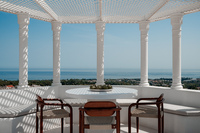Marbella Golden Mile - Jardines Colgantes