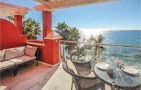 2 Bedroom Cozy Apartment In Estepona