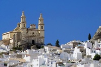 Seville to Ronda and White Villages Guided Day Tour