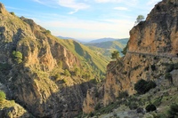 El Saltillo Gorge and White Village Hike from Malaga