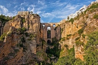 Ronda and Setenil de las Bodegas tour from Malaga